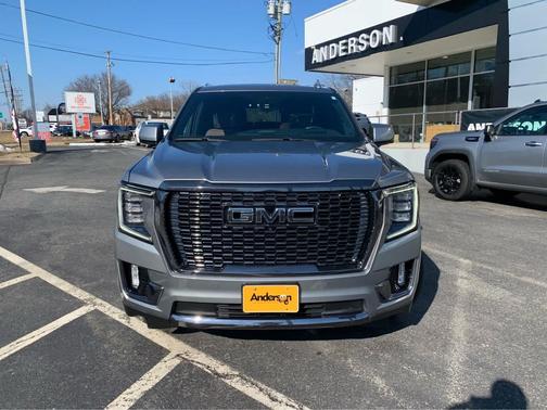 2023 GMC Yukon Denali Ultimate
