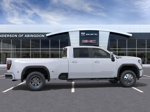 Glacier White Tricoat 2026 GMC Sierra 3500 Denali