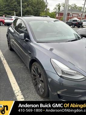 2023 Tesla Model 3 Performance