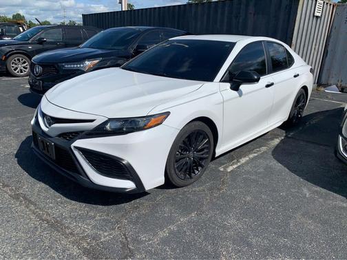 2022 Toyota Camry Nightshade Edition Hybrid