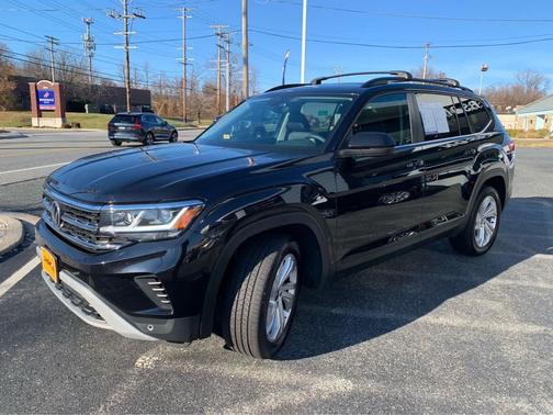 2021 Volkswagen Atlas 3.6L SE w/Technology
