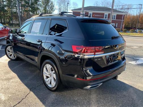 2021 Volkswagen Atlas 3.6L SE w/Technology