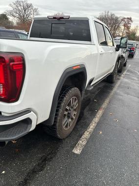 2023 GMC Sierra 2500 AT4