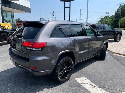 2019 Jeep Grand Cherokee Altitude