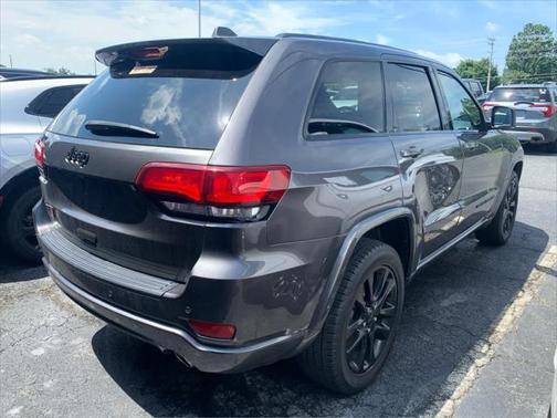 2019 Jeep Grand Cherokee Altitude