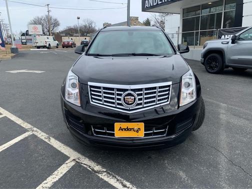 2016 Cadillac SRX Standard