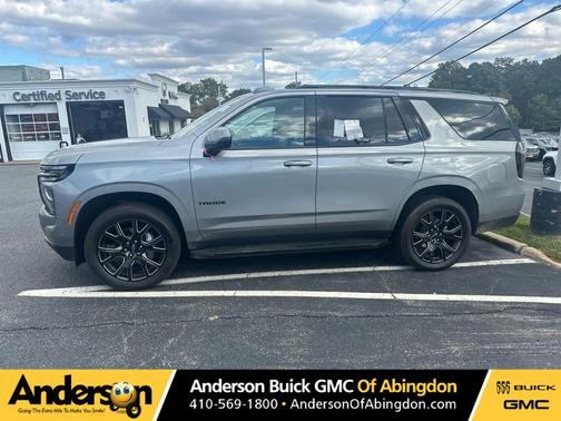 2025 Chevrolet Tahoe 4WD RST