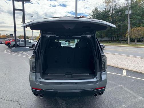 2025 Chevrolet Tahoe 4WD RST