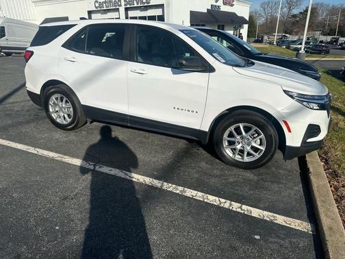 2024 Chevrolet Equinox LS