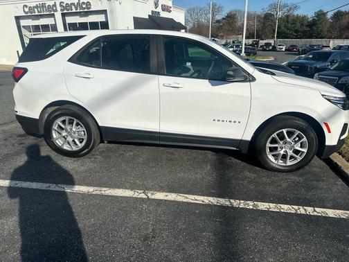 2024 Chevrolet Equinox LS