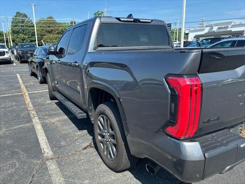 2023 Toyota Tundra Platinum