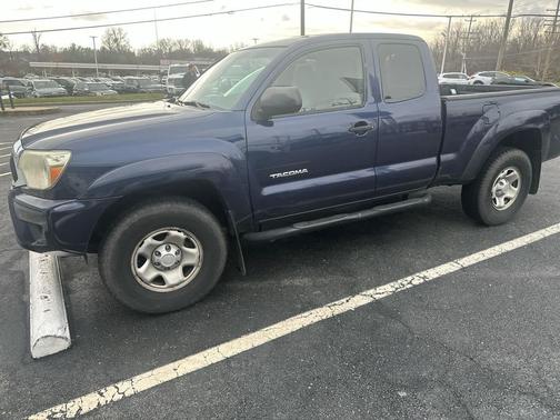 2013 Toyota Tacoma Base