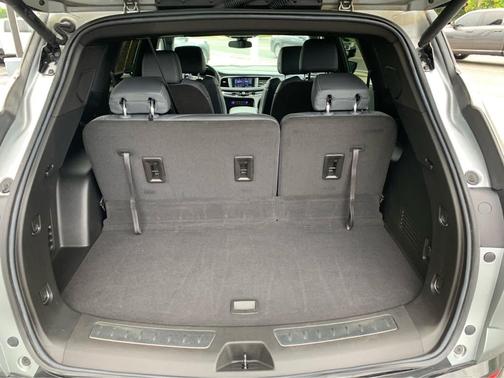 2023 Buick Enclave Essence AWD