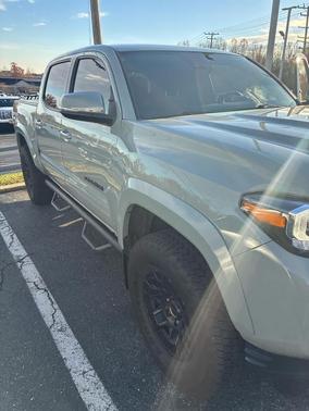 2022 Toyota Tacoma TRD Sport