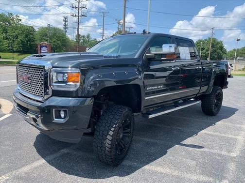 2017 GMC Sierra 2500 Denali