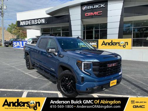2025 GMC Sierra 1500 Elevation