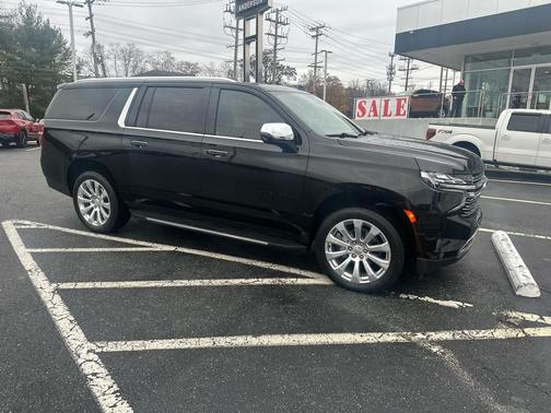 2024 Chevrolet Suburban Premier