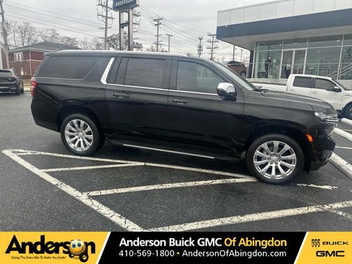 2024 Chevrolet Suburban Premier