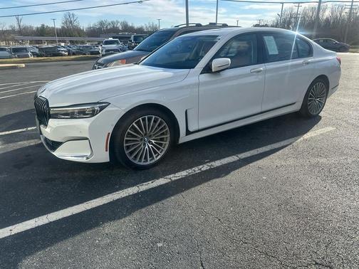 2022 BMW 750 i xDrive