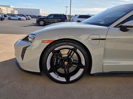 2023 Porsche Taycan GTS