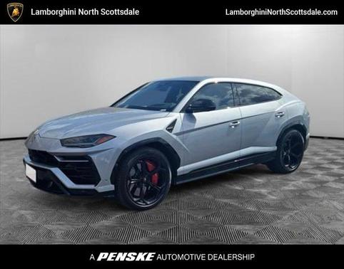 2022 Lamborghini Urus Graphite Capsule