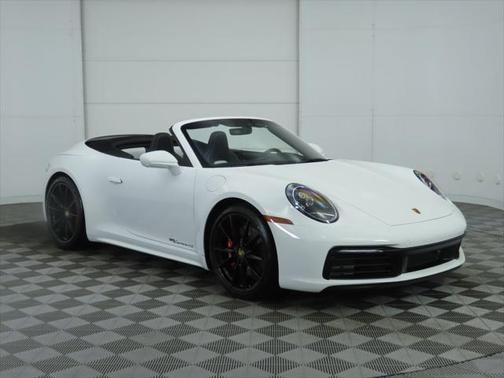 2024 Porsche 911 Carrera 4S Cabriolet