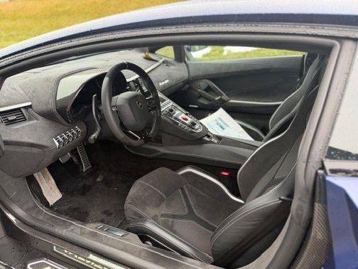 2022 Lamborghini Aventador SVJ LP 780-4 Ultimae