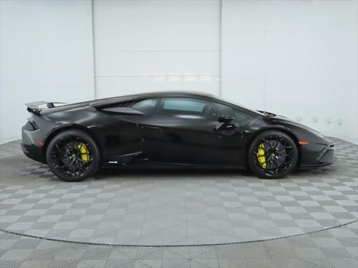 2024 Lamborghini Huracan Tecnica Base