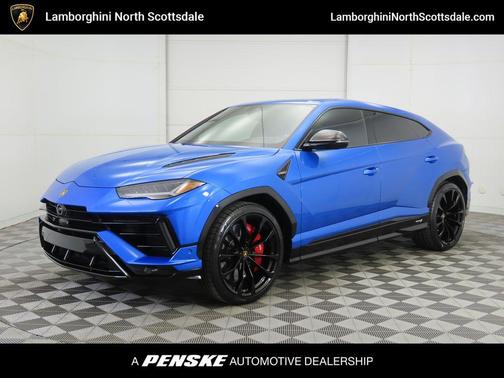 2023 Lamborghini Urus S