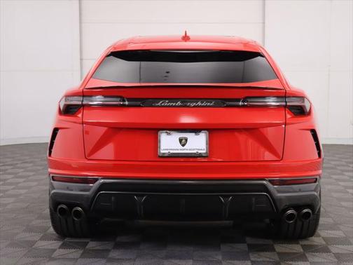 2021 Lamborghini Urus Graphite Capsule
