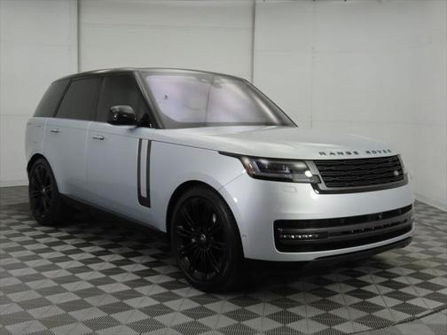2023 Land Rover Range Rover P400 SE