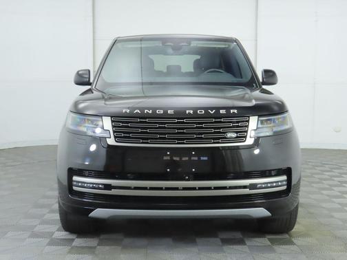 2024 Land Rover Range Rover P530 SE