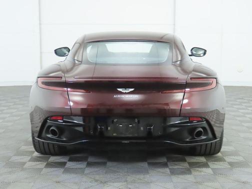 2018 Aston Martin DB11 Base