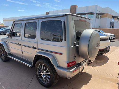 MANUFAKTUR Platinum Magno 2023 Mercedes-Benz G-Class 4MATIC