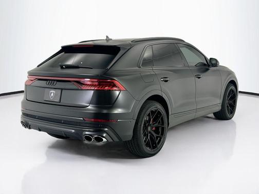 Daytona Gray Pearl Effect 2022 Audi SQ8 4.0T Prestige