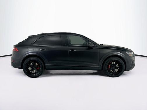 Daytona Gray Pearl Effect 2022 Audi SQ8 4.0T Prestige