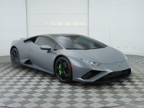 2023 Lamborghini Huracan EVO Coupe RWD