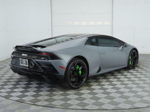 2023 Lamborghini Huracan EVO Coupe RWD