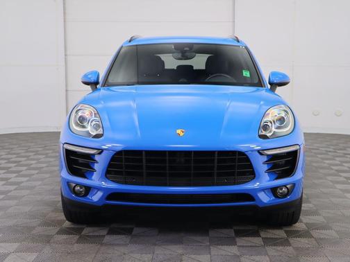 2018 Porsche Macan Base