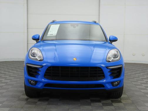 2018 Porsche Macan Base