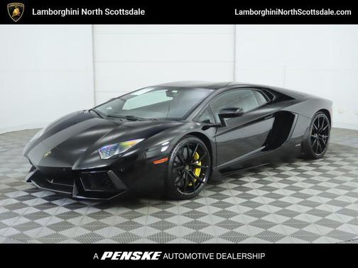 2014 Lamborghini Aventador LP700-4