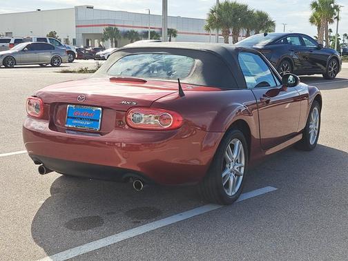 2011 Mazda MX-5 Miata Sport