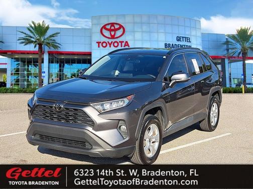 2021 Toyota RAV4 XLE