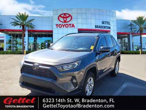 2021 Toyota RAV4 XLE