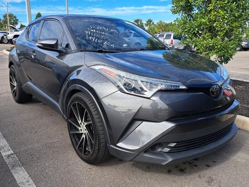 2019 Toyota C-HR LE