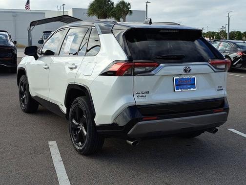 2021 Toyota RAV4 Hybrid XSE