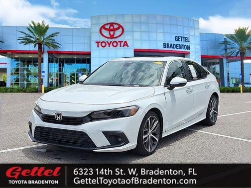 2022 Honda Civic Touring