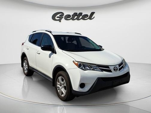 2014 Toyota RAV4 LE