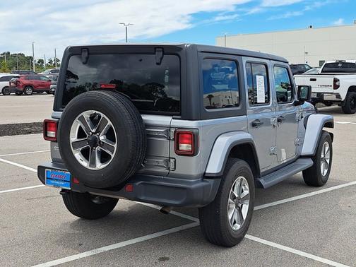 2020 Jeep Wrangler Unlimited Sahara
