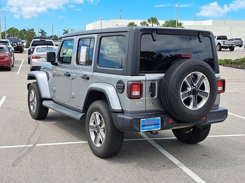 2020 Jeep Wrangler Unlimited Sahara